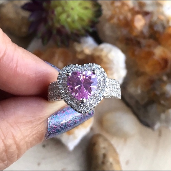 Sparkling Pink Heart 💓 Sapphire Ring Size 8 - Picture 2 of 7